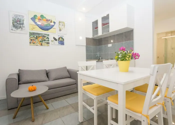 Maestro Metallic 公寓